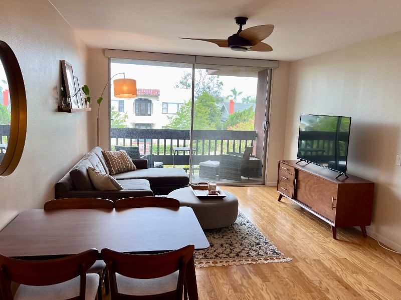 Beautiful & Bright 1 BDR/1 BA Condo, Centrally located, minutes to Medical Centers and Balboa Park - Photo 4