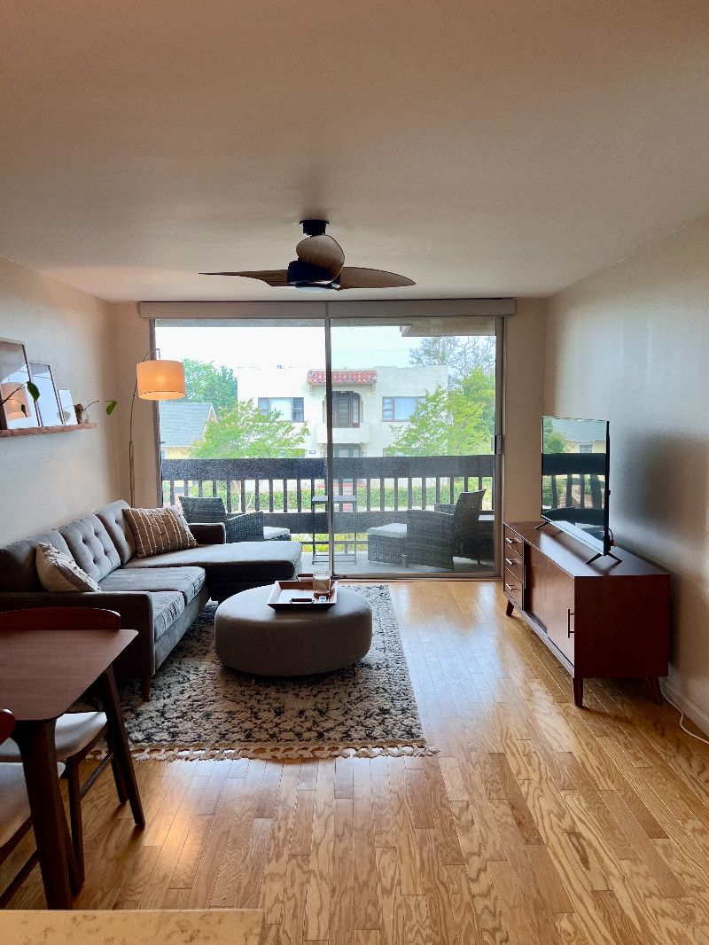 Beautiful & Bright 1 BDR/1 BA Condo, Centrally located, minutes to Medical Centers and Balboa Park - Photo 3