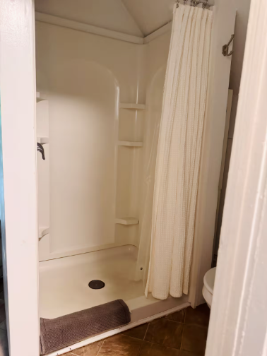 Cozy 1 BD in Burlington, 1 mile from UVM - Photo 11