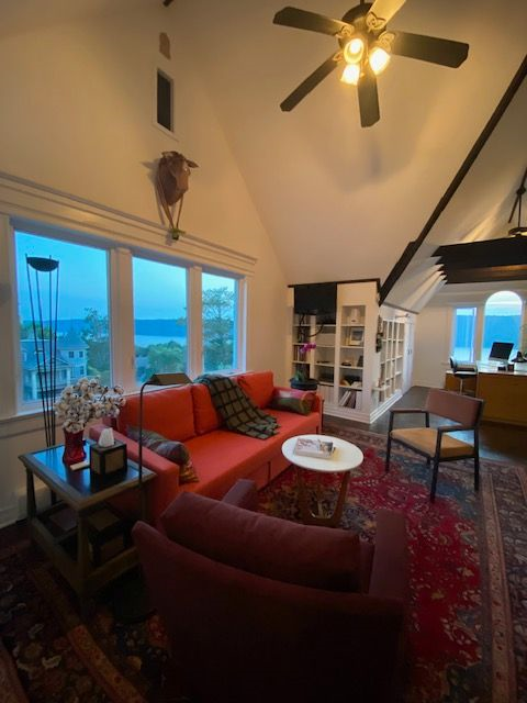 Embrace Cozy Living in a Charming 1-Bedroom House in Desirable Yonkers, New York! - Photo 5
