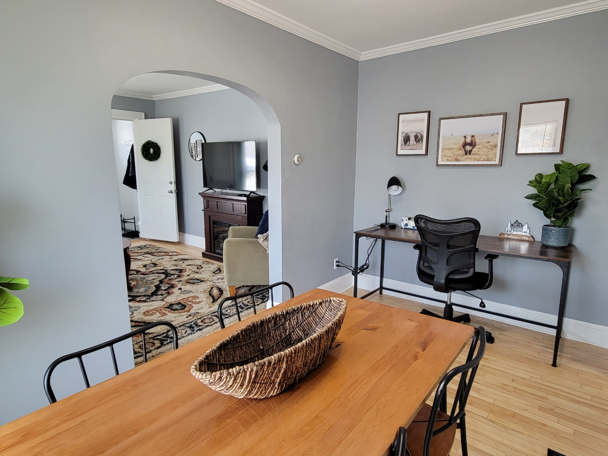 Large One Bedroom Apt 2 - Centrally located in... - Photo 5