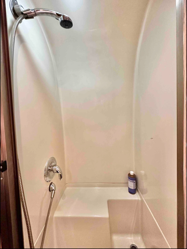 Adorable Boho-Chic Airstream - Unique glamping experience - Photo 10