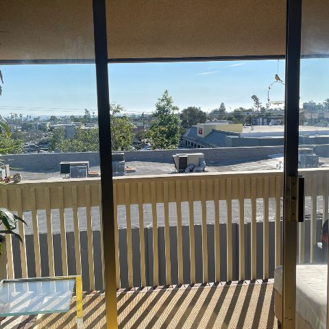 City Living By The Beach - Photo 5