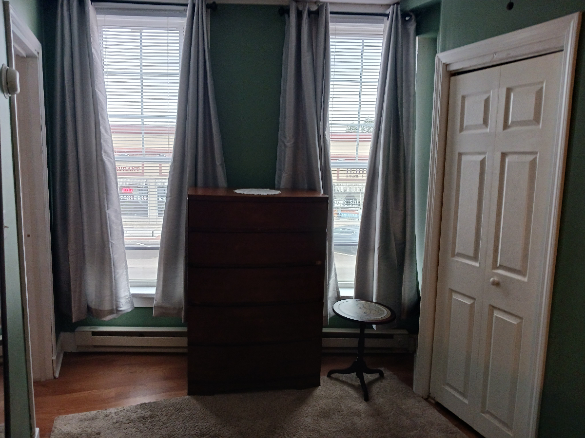 Charming downtown apartment - Photo 5