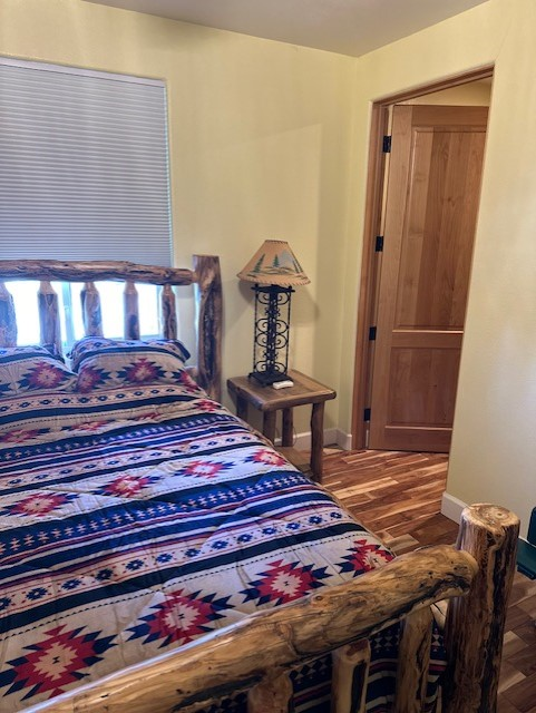 Beautiful Room in Home in Vanderwagen -2
