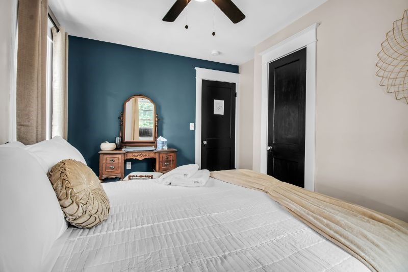 Great 2 bedroom  apartment in South Buffalo - Photo 3