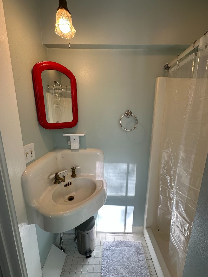 Furnished Winter Rental, Woodstock Village, 1 bed 1.5 bath - Photo 11