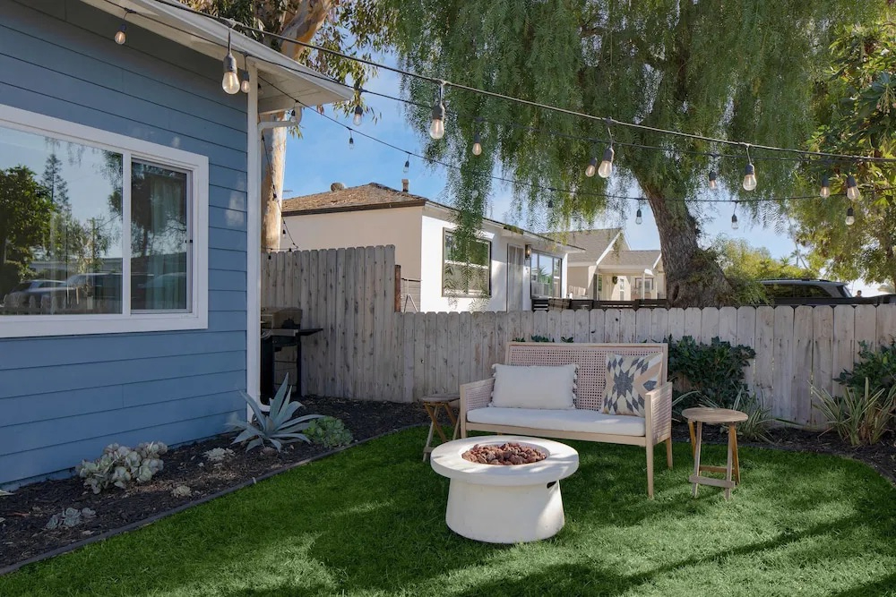 Modern 3-bed 3-bath home in North Park - Photo 4