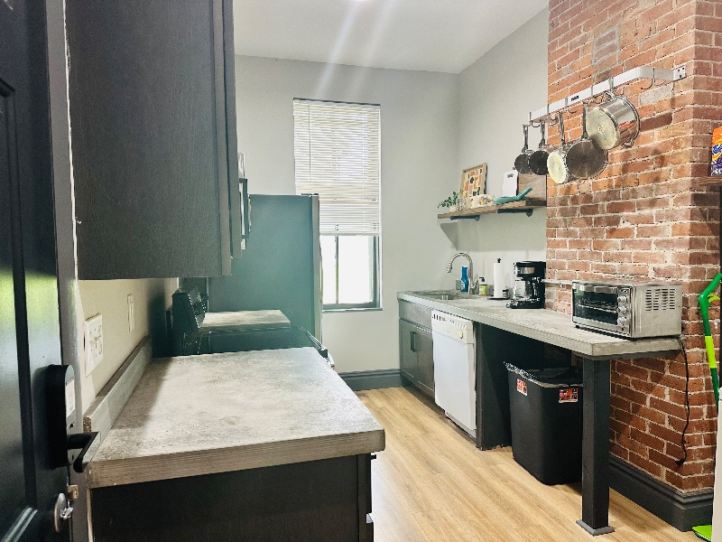 Cozy 1 Bd in Walkable Soulard - Photo 4