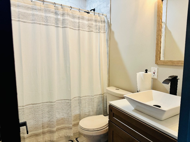 Cozy 1 Bd in Walkable Soulard - Photo 11