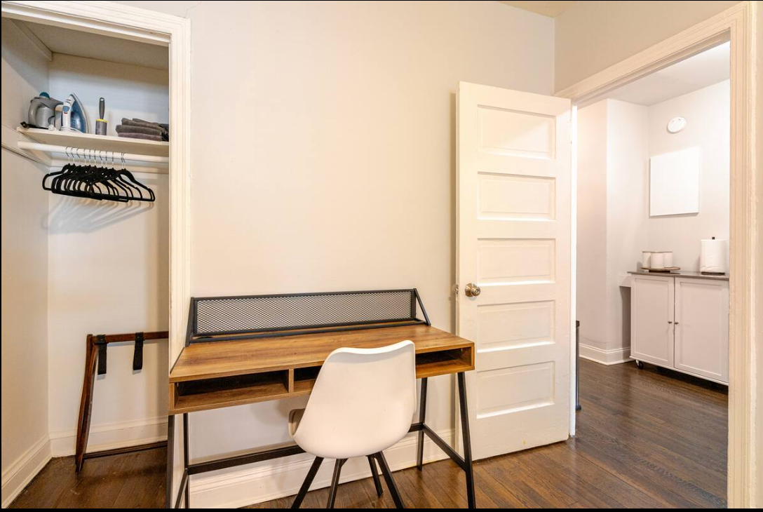 Discover Your Perfect Home-Away-From Home in Sunny & Stylish SE DC 2-BR, 1-bath Stay - Photo 2