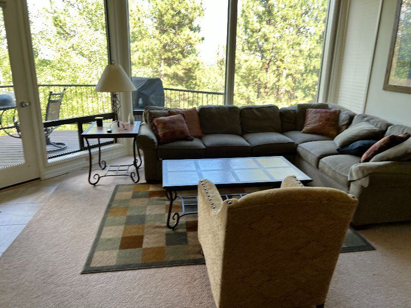 Two Bedroom Condo - Photo 3