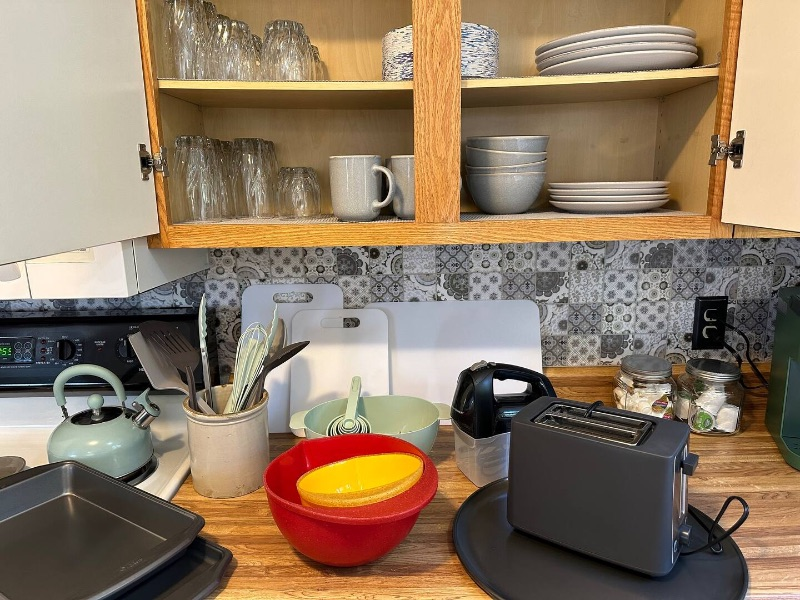 Welcome to The Bird House: Your Charming Apartment Retreat in Gillette, Wyoming! - Photo 12