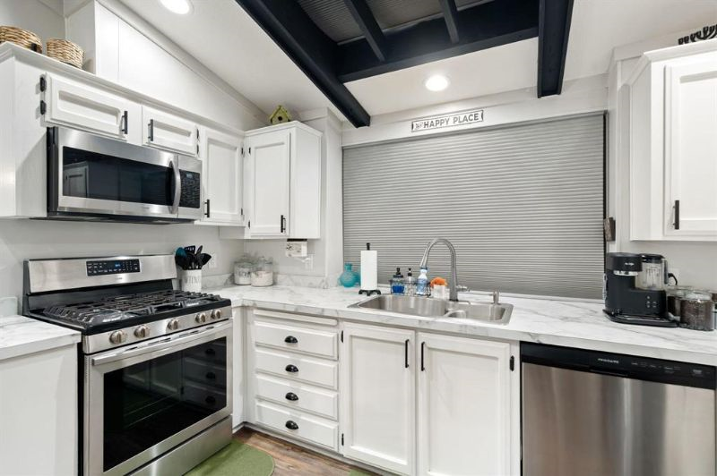 House to share in quiet Gated 55 Community