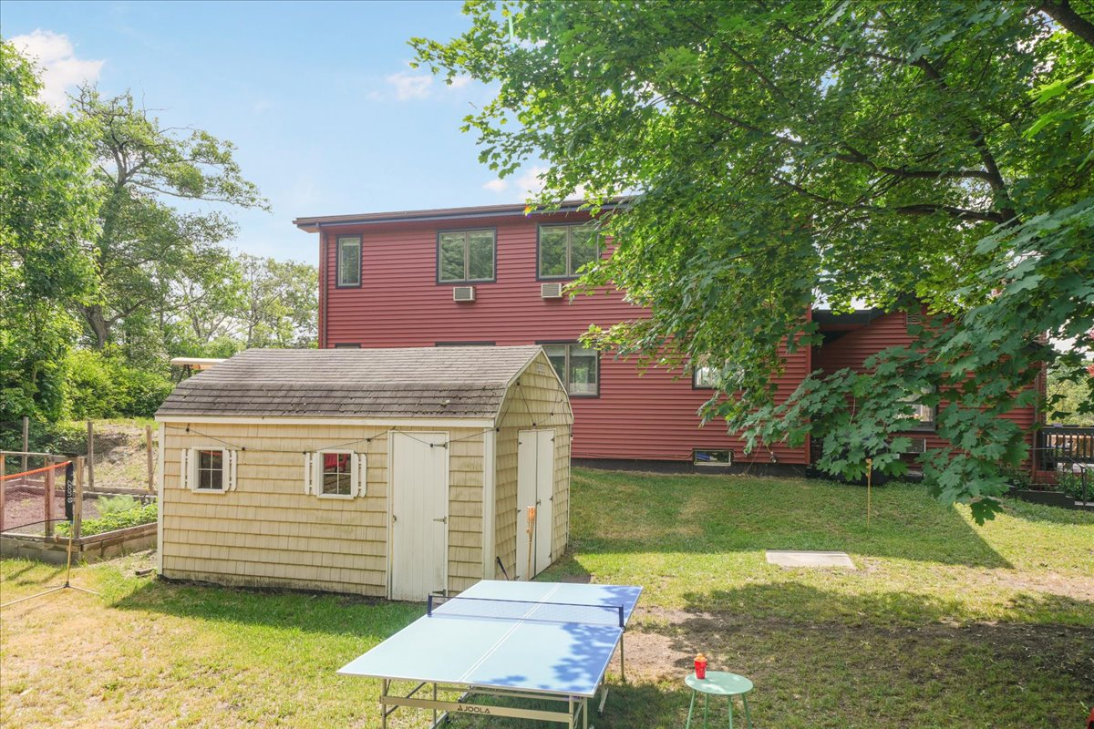 3 Bed / 2 bath w/ Lake views - 90 min from NYC... - Photo 12
