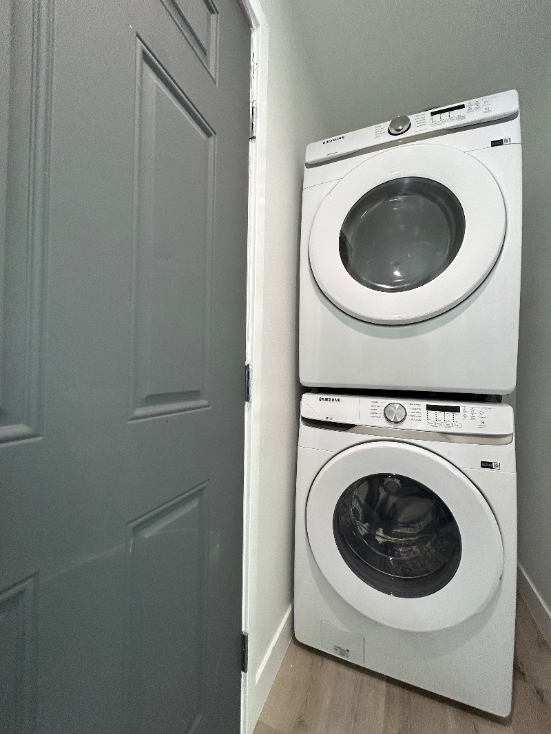 New Entire Unit near Culver City, w parking space - Photo 5