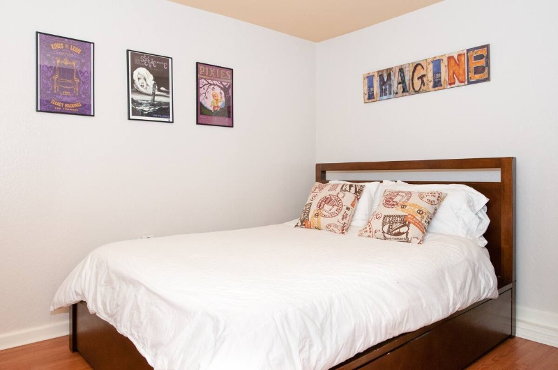 Cute 2 Bedroom 1 bath in Sunny Mission District! - Photo 6