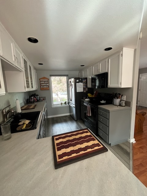 Fully furnished 3 bedroom home near St Charles, utilities included, pets negotiable - Photo 5