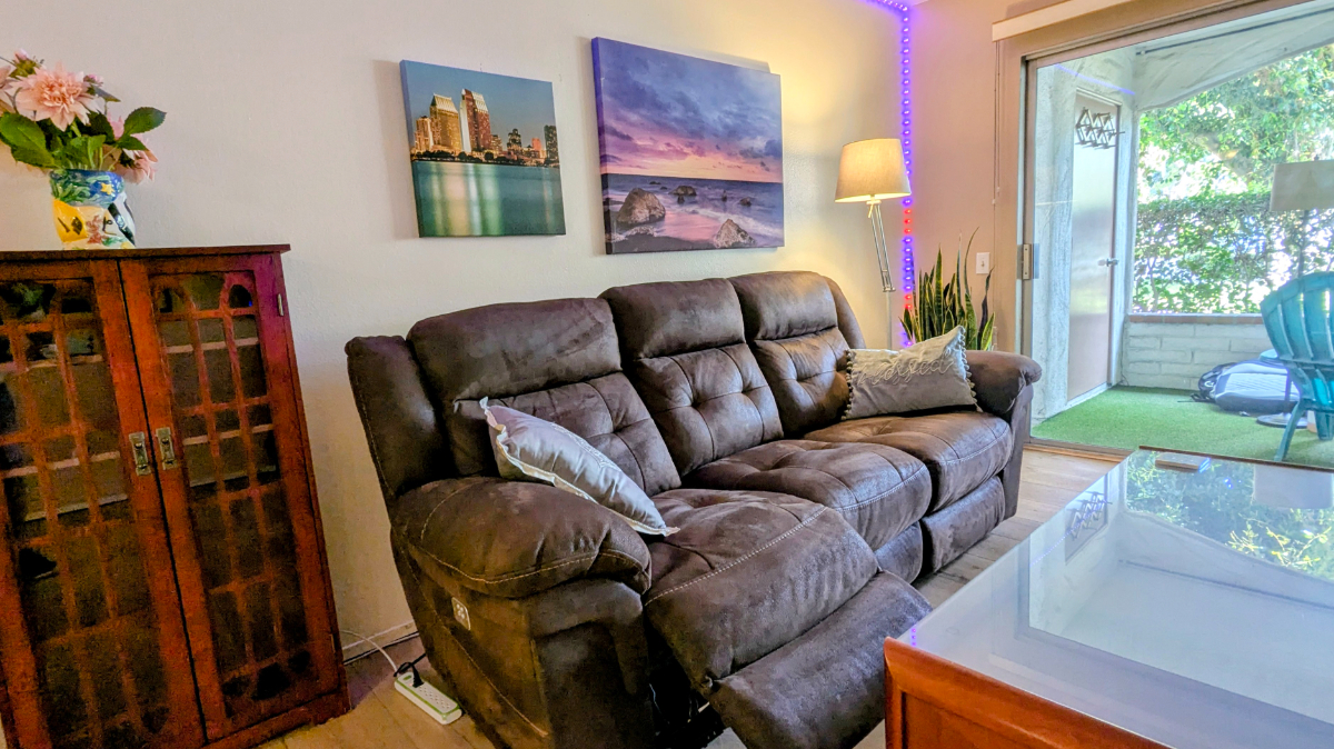Paradise found -San Diego 2 Bedroom 2 Bath Condo 5 minutes to Kaiser 10 mins to Rady's & 2 trolly stops to SDSU. Bright & Quiet, with... - Photo 2