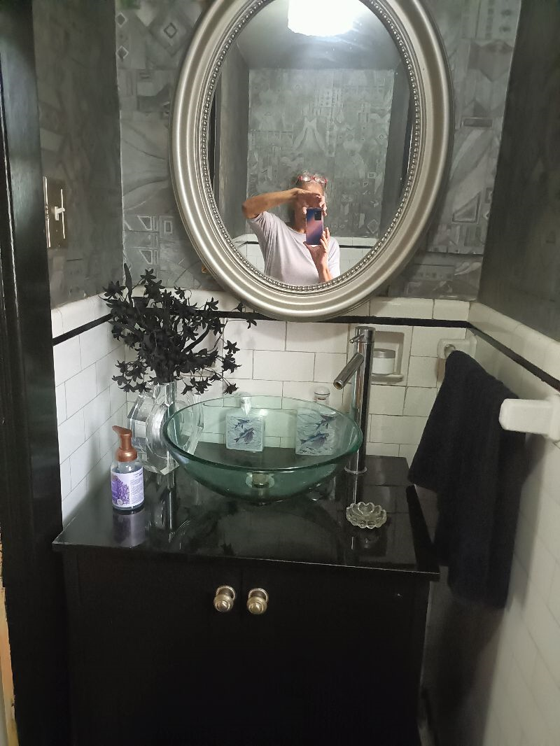 Fully furnished room-full access to the entire house - Photo 9