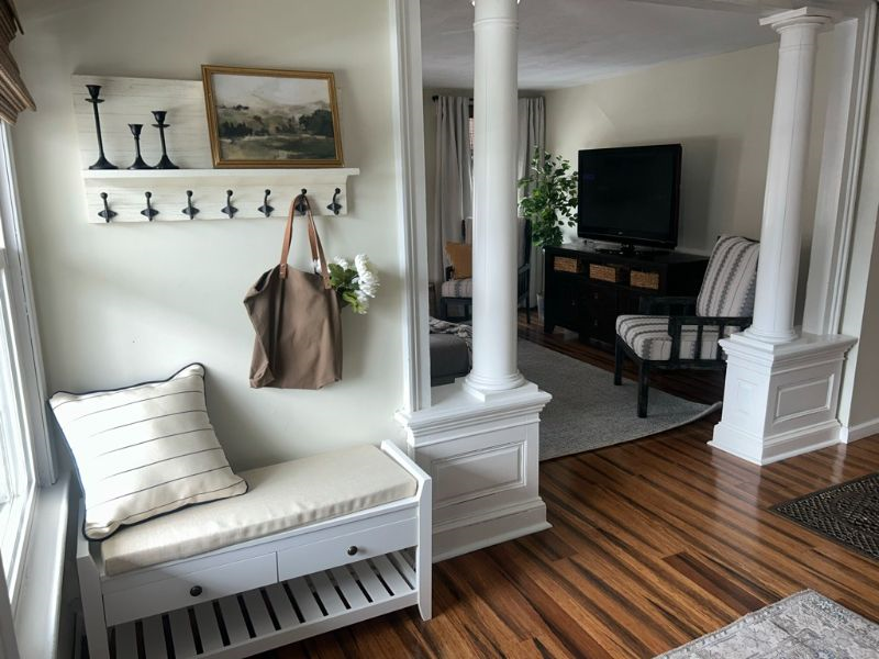 Village of Liverpool, Charming Home in Prime Location - Photo 3