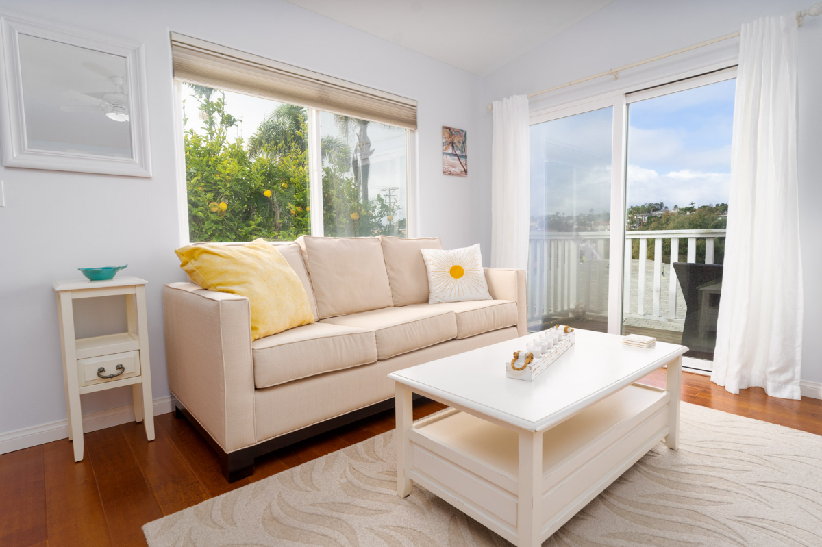 Beautiful & Fully Furnished Studio in Pt Loma - Photo 4