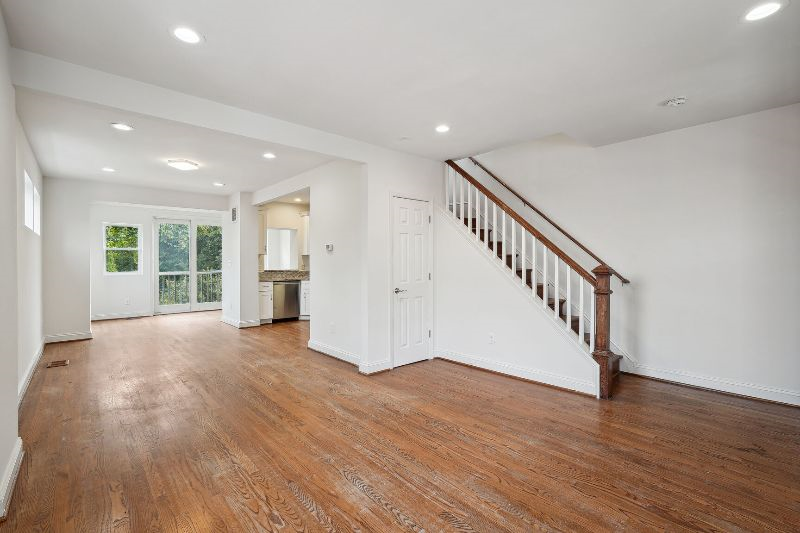 Newly renovated house near to public transport and downtown DC and hospitals - Photo 2