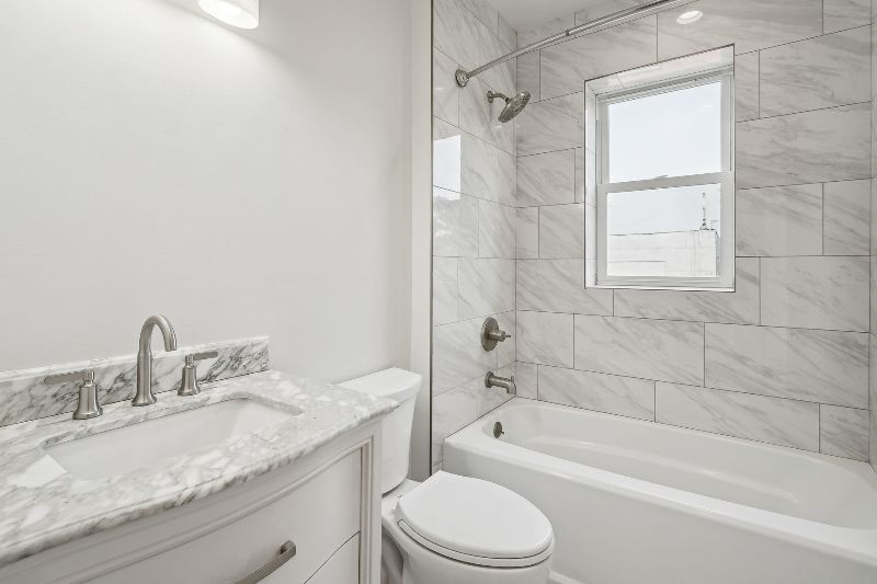 Newly renovated house near to public transport and downtown DC and hospitals - Photo 12