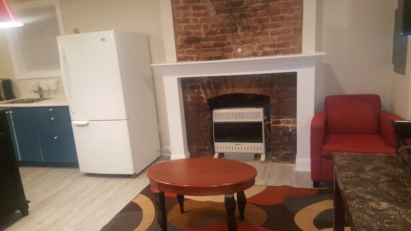 1 Bedroom Cute English Basement Apartment-NW Wash DC - Photo 1