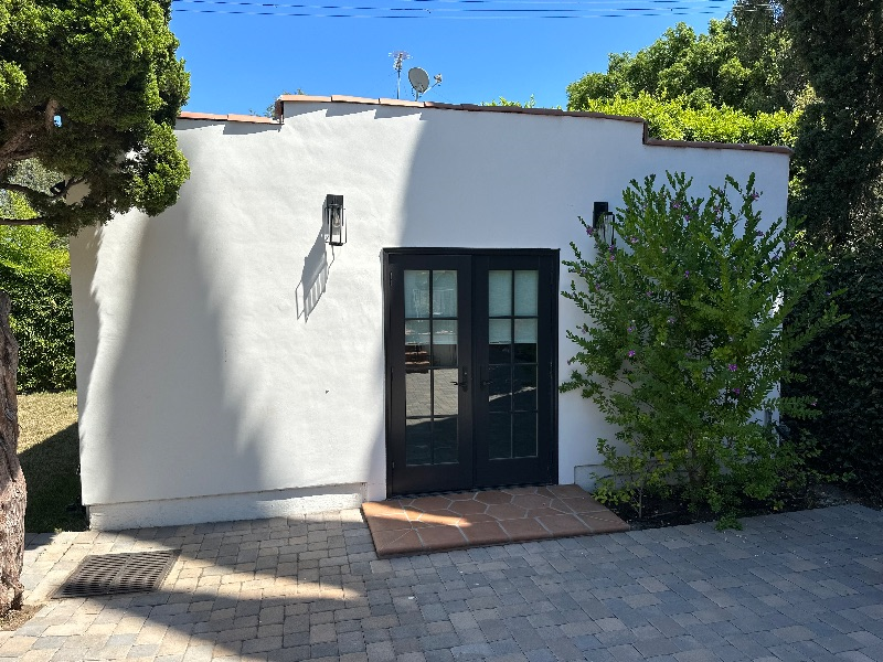 Brand new studio near Bevery Hills and West Hollywood - Photo 3
