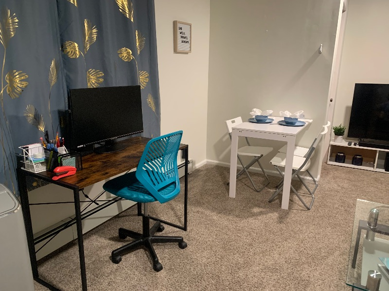 Beautiful 2 bedroom - Home away from Home - Photo 7
