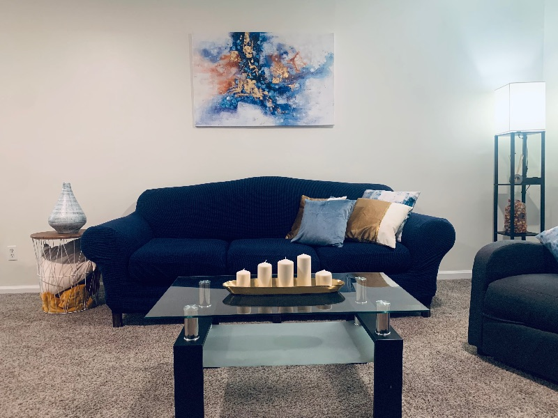 Beautiful 2 bedroom - Home away from Home - Photo 9