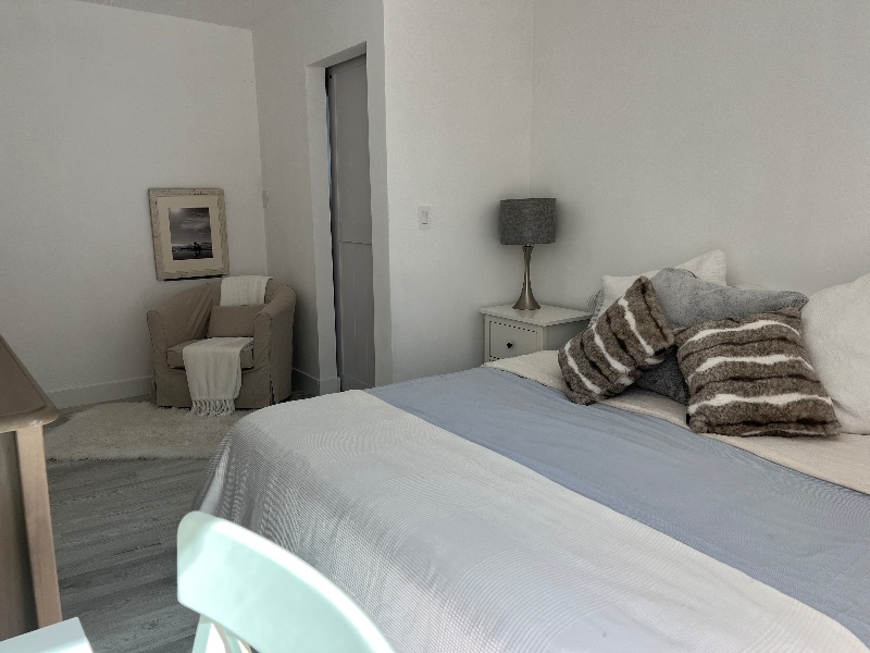 Charming 1-Bedroom Apartment for Rent in San Diego Prime Location & Modern Amenities - Photo 5