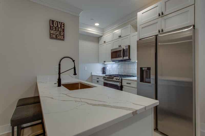 2 Bedroom condo in Columbia Heights (Brand new) - Photo 5
