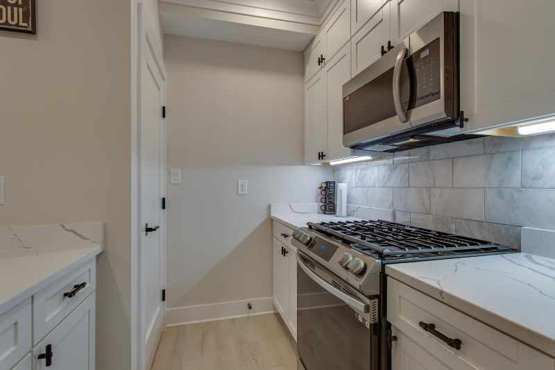 2 Bedroom condo in Columbia Heights (Brand new) - Photo 6