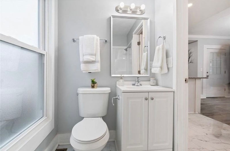 Fully Renovated Home in the Neighborhood of the Arts - Close to Strong and RGH - Photo 5