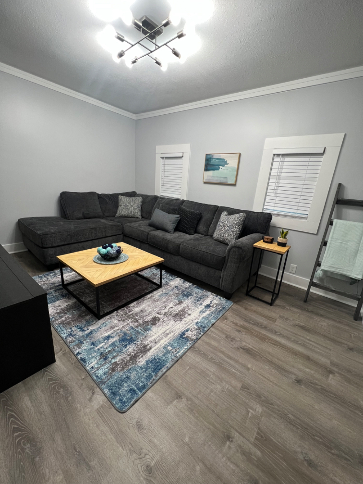 Fully Renovated Home in the Neighborhood of the Arts - Close to Strong and RGH - Photo 2
