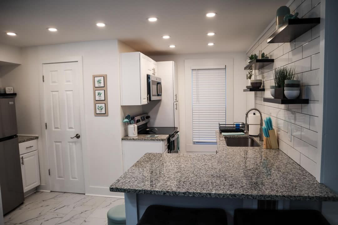 Fully Renovated Home in the Neighborhood of the Arts - Close to Strong and RGH - Photo 9