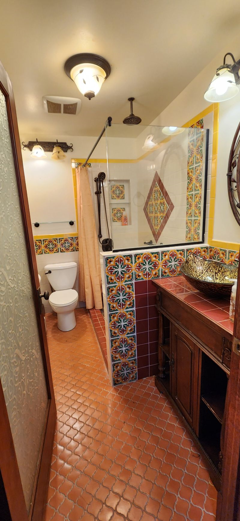Quiet Studio Apartment in Victorian House - Photo 7