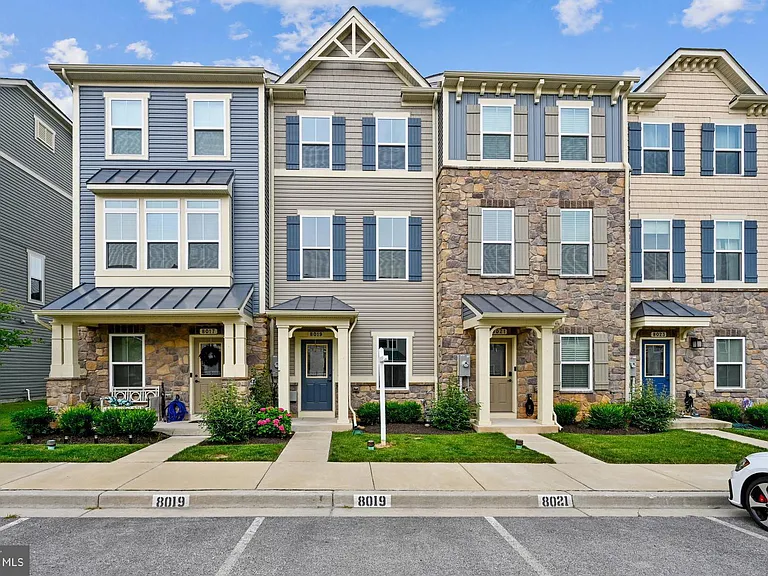 Suburban Townhome Near Baltimore (UTILITIES INCLUDED!!!) Furnished Finder