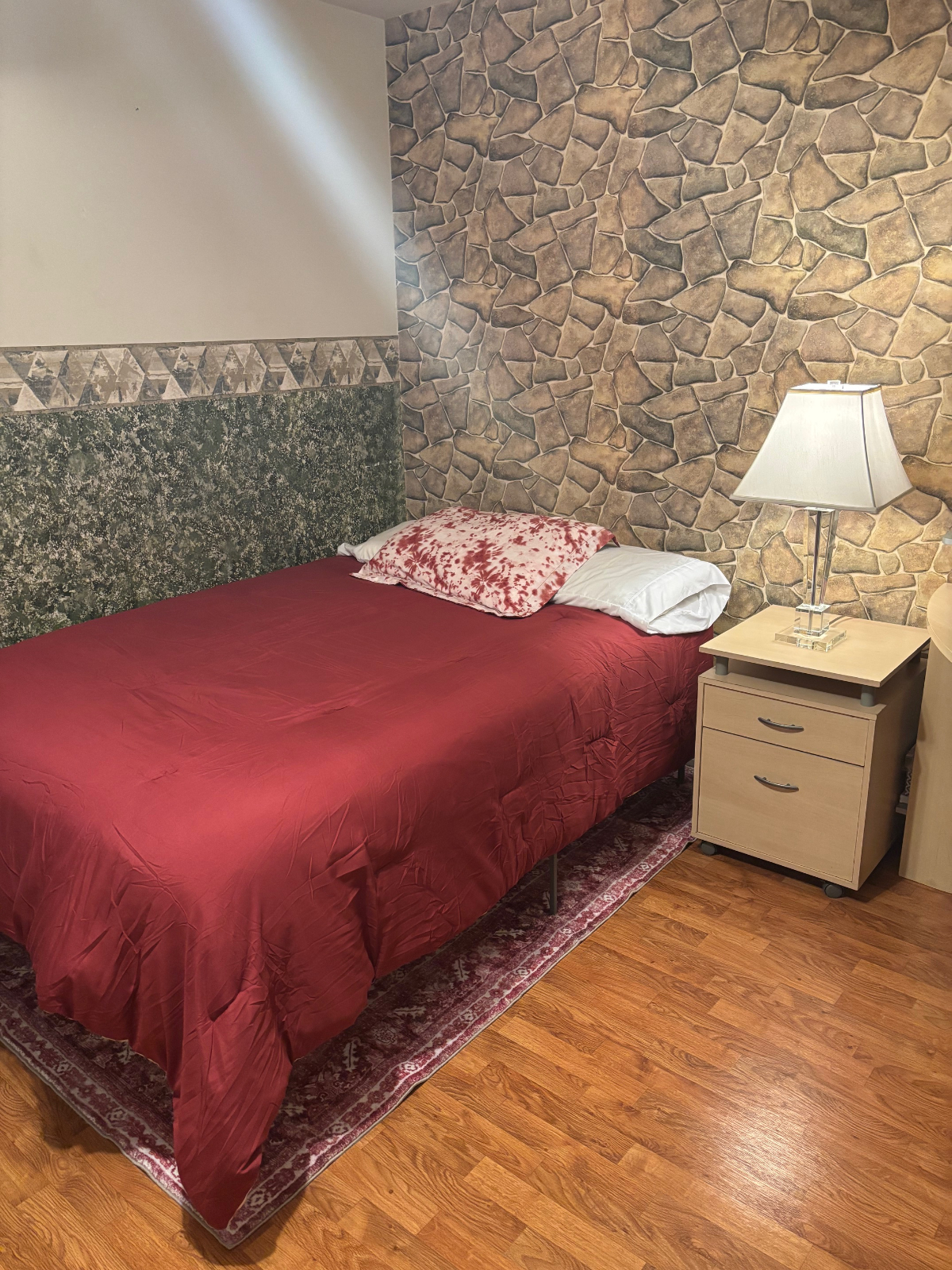 Cozy, Quiet Room in a Friendly House in Clairemont - Photo 6