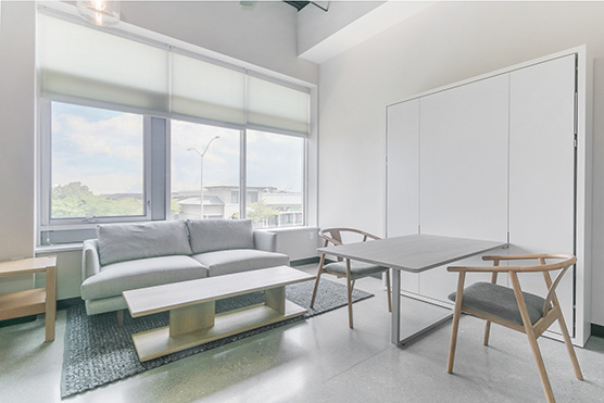 Studio - Murphy 219