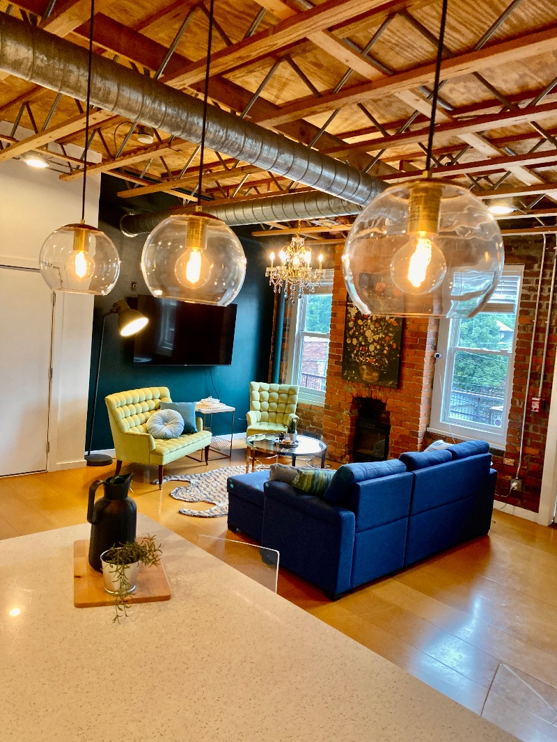 Industrial Short North Condo - Photo 4