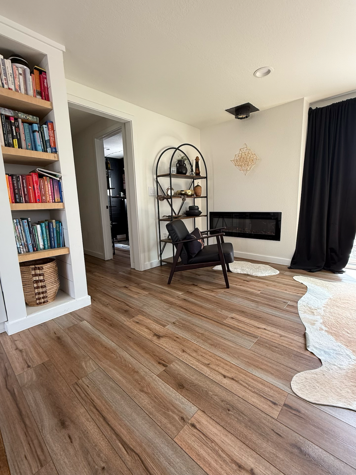 Private Modern Bend Retreat with Cascade Mountain Views near St. Charles Hospital - Photo 1