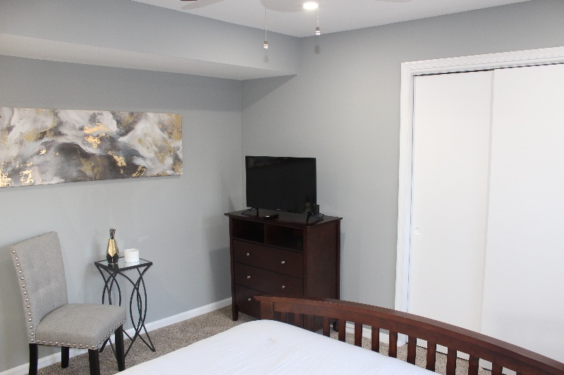 Cozy 1-Bedroom Condo in Hillcrest - Photo 10