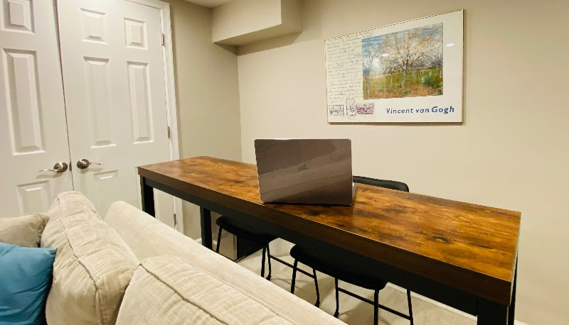 Cozy One-Bedroom Unit With Everything You Could Possibly Need - Photo 9