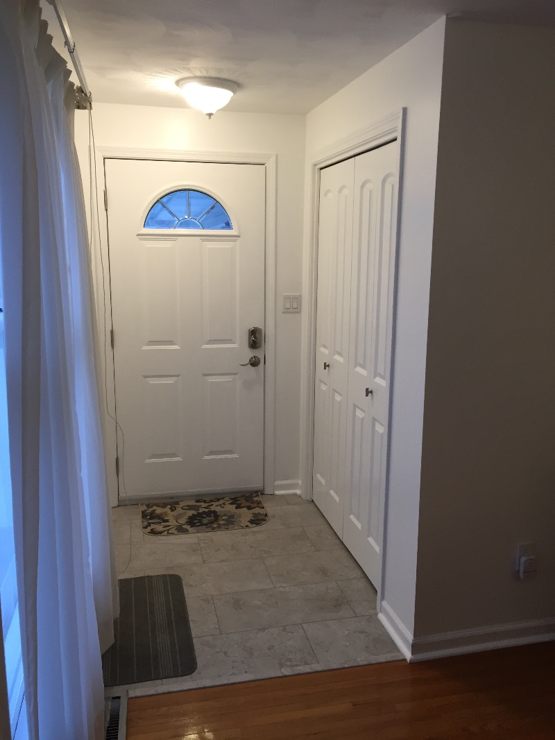 Lovely ranch home for rent in a quiet and safe neighborhood - Photo 2