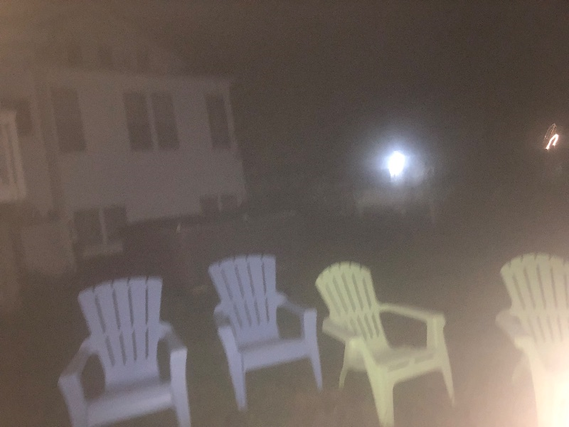 Nice clean room in house shared with 1 person.  Male proffered. Close to shops  town, train and high - Photo 10
