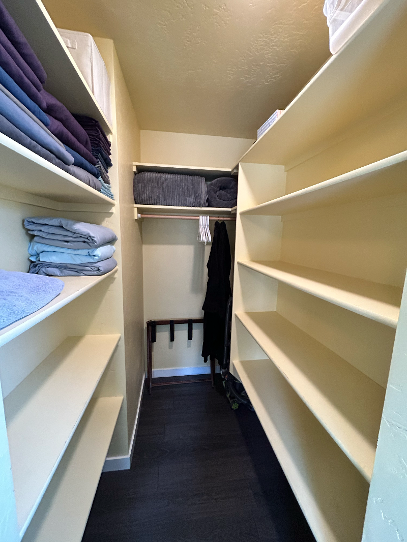 1 BR Garage Apartment - Photo 5