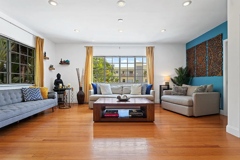 SHORT TERM -2 BED LUX BUNGALOW/ W PARKING